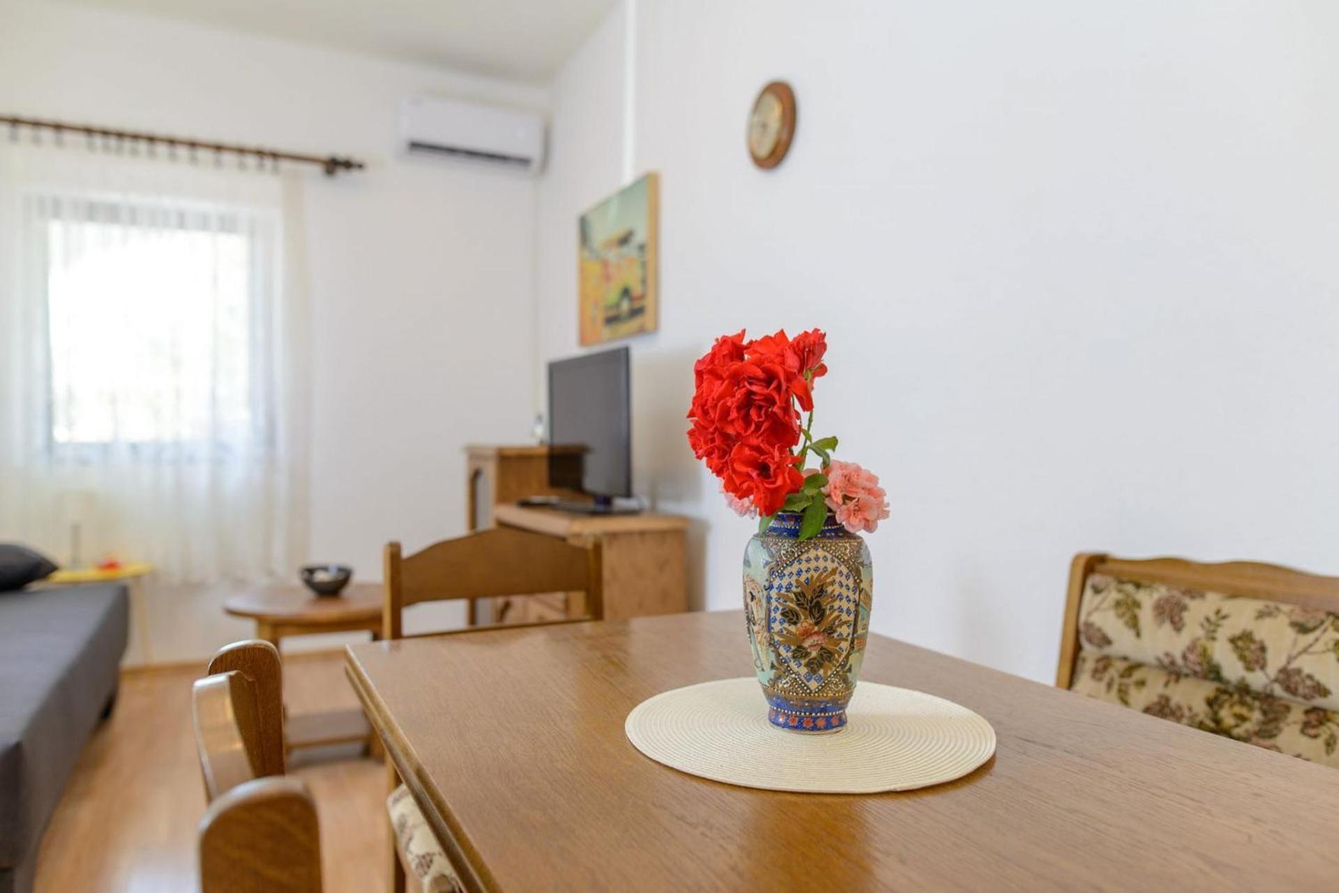 Apartment Vesna Трогир Экстерьер фото